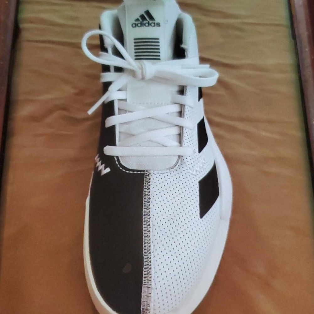 (NEW)Adidas - Picture 2 of 4